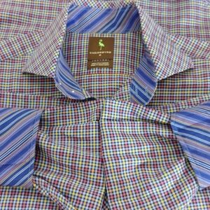 TAILORBYRD Button Down Shirt

Size Medium